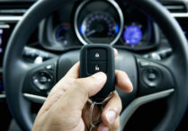 برمجة مفاتيح السيارات